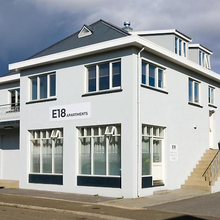 E18 Apartments アークレイリ エクステリア 写真