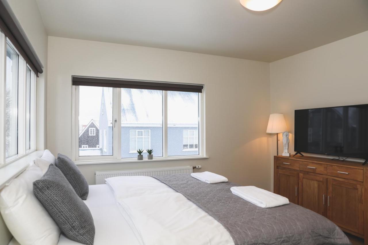 E18 Apartments アークレイリ エクステリア 写真