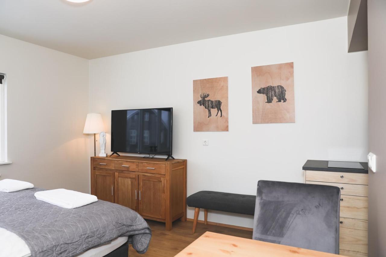 E18 Apartments アークレイリ エクステリア 写真