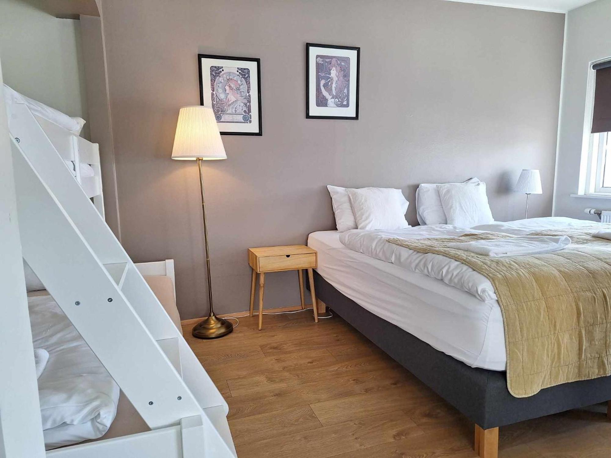 E18 Apartments アークレイリ エクステリア 写真